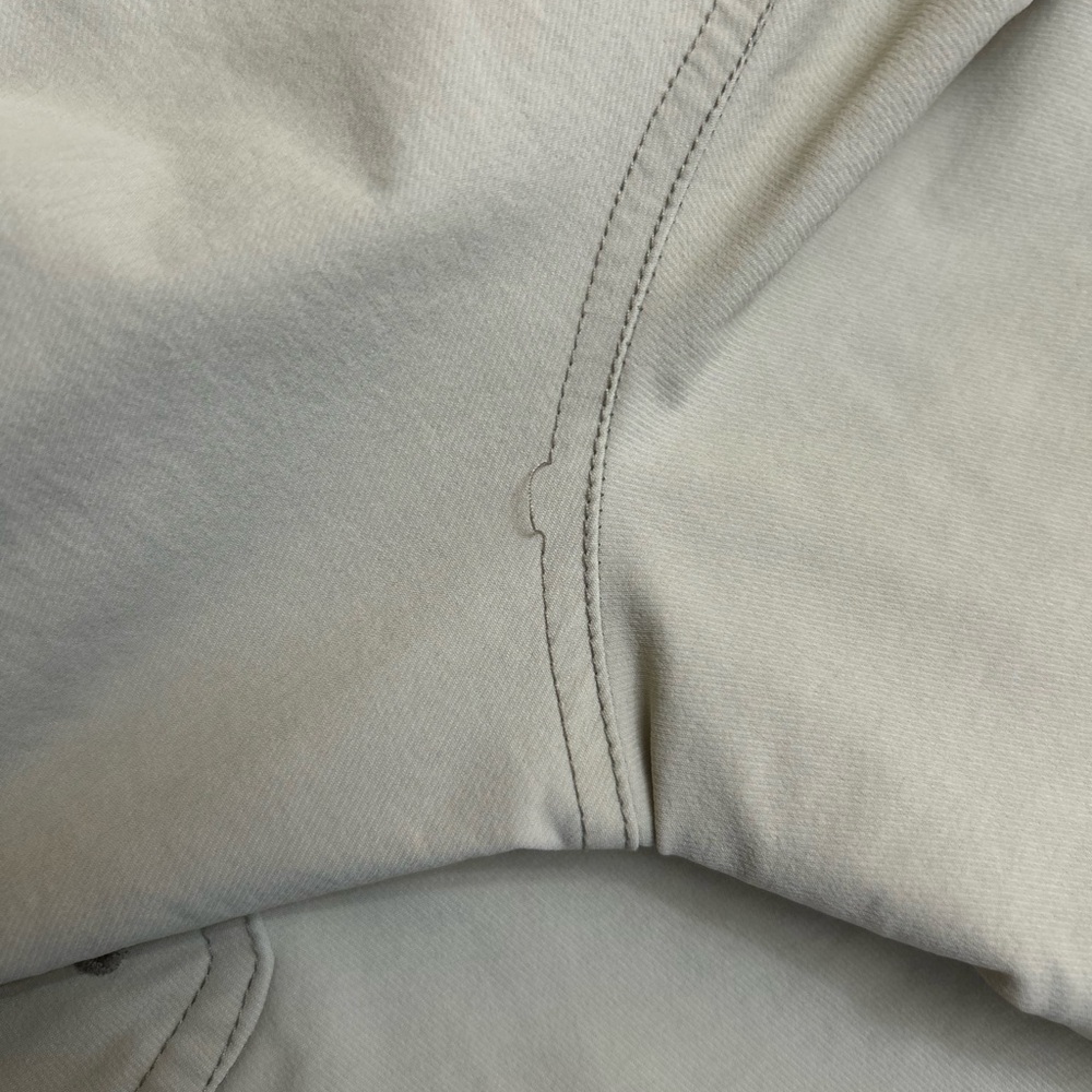 Realtree Beige Fisherman Shorts 3X - Picture 6 of 6